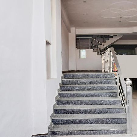 OYO 92386 Shri Hotel Vip Kālkāji Devi Exterior foto
