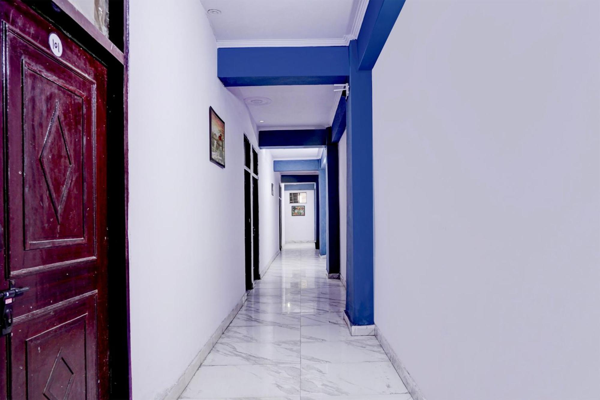 OYO 92386 Shri Hotel Vip Kālkāji Devi Exterior foto